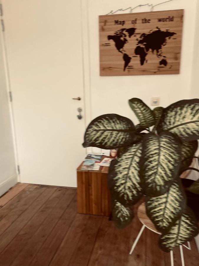 Lichtrijke Loft Bij Restaurant Den Olifant Apartment Ieper Bagian luar foto